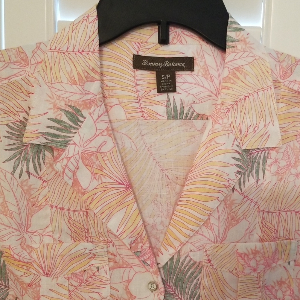 Shirt - Picture 3 of 3